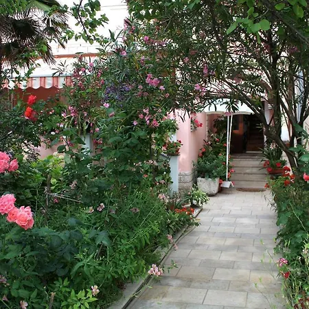 Apartment With A Parking Space Palit, Rab - 5028