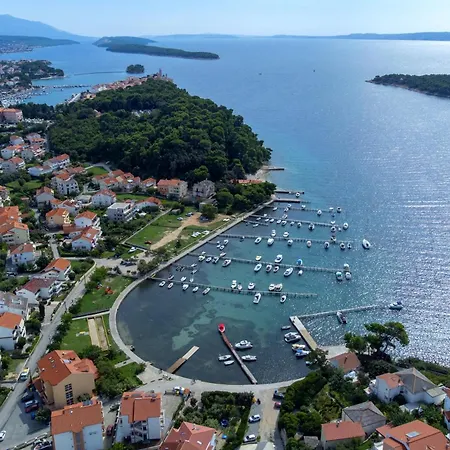 With Parking Space Palit, Rab - 5028 *